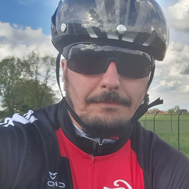 Ambasador Damian Juszczuk